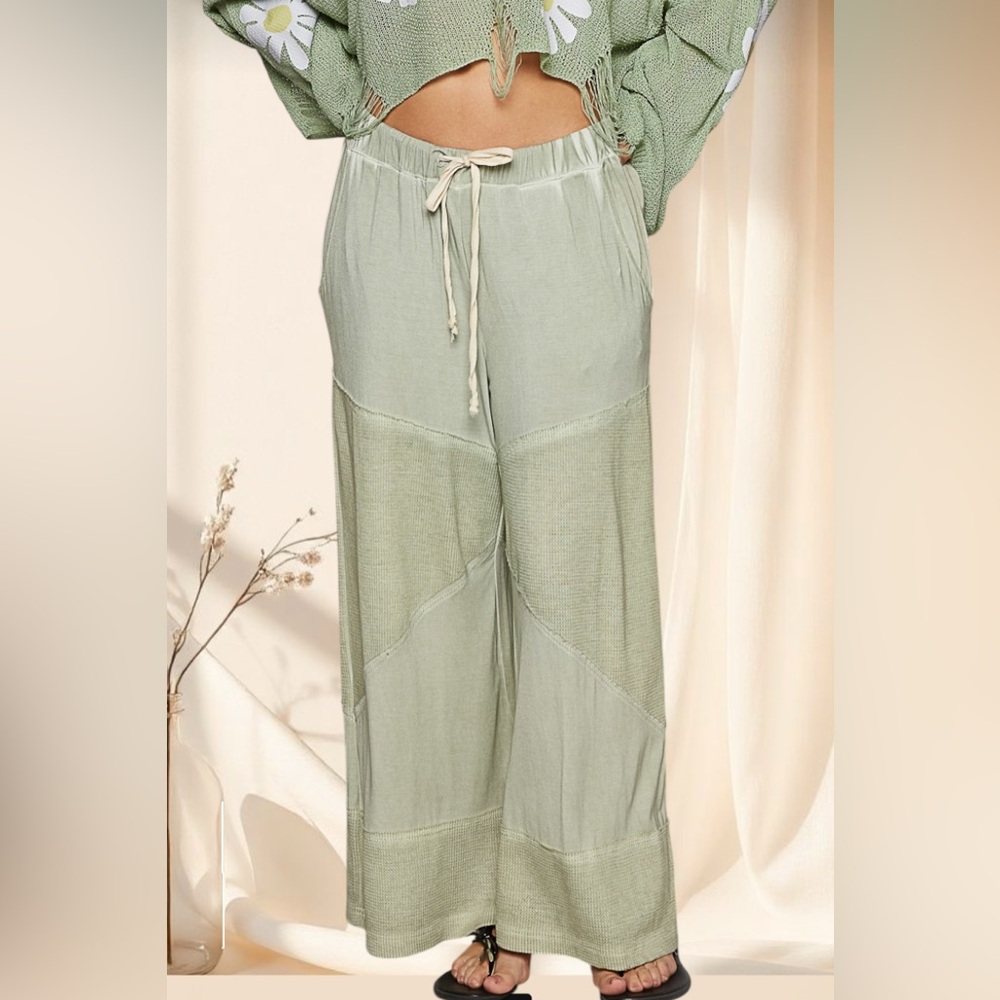 POL Desert Sage Wide-Leg Cropped Pants | HELLOBUTIFL Staple - Picture 4 of 6